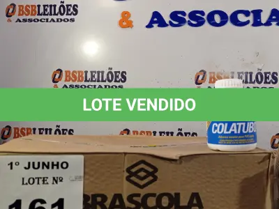 LOTE 161 - 02 CAIXAS COM COLA TUBO ST BRASCOLA 15 FRASCOS CADA. (NO ESTADO, LEILÃO NÃO TEM GARANTIA E NEM DEVOLUÇÃO, SUJEITO A POSSÍVEIS AVARIAS VISÍVEIS/OCULTAS E/OU AUSÊNCIA DE COMPONENTES).