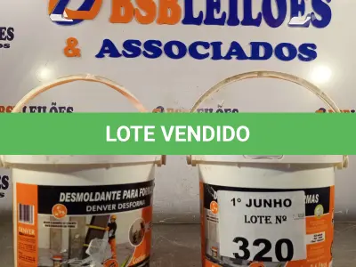 LOTE 320 - 02 BALDES DE DESMOLDANTE PARA FORMAS. (NO ESTADO, LEILÃO NÃO TEM GARANTIA E NEM DEVOLUÇÃO, SUJEITO A POSSÍVEIS AVARIAS VISÍVEIS/OCULTAS E/OU AUSÊNCIA DE COMPONENTES).
