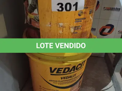 LOTE 301 - 02 BALDES DE VEDALIT, ADITIVO PLASTIFICANTE CONCENTRADO PARA CONCRETO E ARGAMASSA 18L. (NO ESTADO, LEILÃO NÃO TEM GARANTIA E NEM DEVOLUÇÃO, SUJEITO A POSSÍVEIS AVARIAS VISÍVEIS/OCULTAS E/OU AUSÊNCIA DE COMPONENTES).