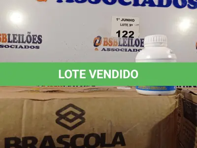 LOTE 122 - 02 CAIXAS COM COLA TUBO ST BRASCOLA 15 FRASCOS CADA. (NO ESTADO, LEILÃO NÃO TEM GARANTIA E NEM DEVOLUÇÃO, SUJEITO A POSSÍVEIS AVARIAS VISÍVEIS/OCULTAS E/OU AUSÊNCIA DE COMPONENTES).