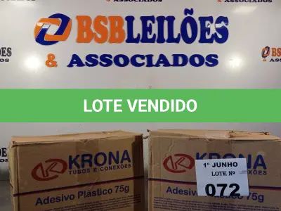 LOTE 072 - 02 CAIXAS COM BISNAGAS DE ADESIVO PLÁSTICO PARA TUBOS E CONEXÕES DE PVC RÍGIDO 75G 30 UNIDADES CADA. (NO ESTADO, LEILÃO NÃO TEM GARANTIA E NEM DEVOLUÇÃO, SUJEITO A POSSÍVEIS AVARIAS VISÍVEIS/OCULTAS E/OU AUSÊNCIA DE COMPONENTES).