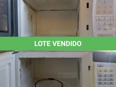 LOTE 185 - 03 MICRO-ONDAS MARCAS E MODELOS DIVERSOS PARA RETIRADA DE PEÇAS. (NO ESTADO, LEILÃO NÃO TEM GARANTIA E NEM DEVOLUÇÃO, SUJEITO A POSSÍVEIS AVARIAS VISÍVEIS/OCULTAS E/OU AUSÊNCIA DE COMPONENTES).