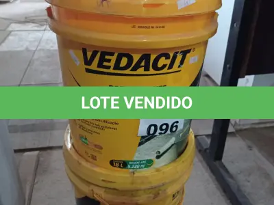 LOTE 096 - 01 BALDE DE DESMOLDANTE PARA CONCRETO REVESTIDO E 01 BALDE DE VEDALIT, ADITIVO PLASTIFICANTE CONCENTRADO PARA ARGAMASSAS DE ASSENTAMENTO E REBOCO CONVENCIONAL 18L. (NO ESTADO, LEILÃO NÃO TEM GARANTIA E NEM DEVOLUÇÃO, SUJEITO A POSSÍVEIS AVARIAS VISÍVEIS/OCULTAS E/OU AUSÊNCIA DE COMPONENTES).