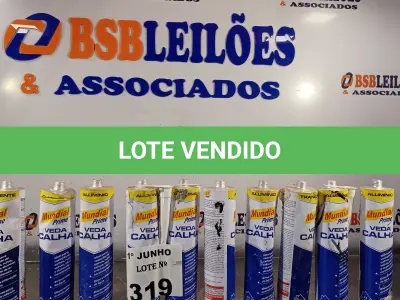 LOTE 319 - 10 TUBOS DE VEDA CALHA. (NO ESTADO, LEILÃO NÃO TEM GARANTIA E NEM DEVOLUÇÃO, SUJEITO A POSSÍVEIS AVARIAS VISÍVEIS/OCULTAS E/OU AUSÊNCIA DE COMPONENTES).