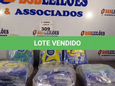 LOTE 309 - 06 PACOTES DE LUVAS DE LÁTEX SILVER SENDO: 03 TAMANHO “G” E 03 TAMANHO “P”. (NO ESTADO, LEILÃO NÃO TEM GARANTIA E NEM DEVOLUÇÃO, SUJEITO A POSSÍVEIS AVARIAS VISÍVEIS/OCULTAS E/OU AUSÊNCIA DE COMPONENTES).