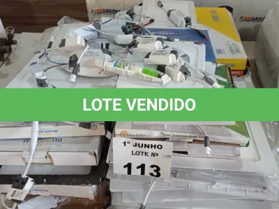 LOTE 113 - 01 LOTE COM VÁRIAS LUMINÁRIAS DE LED MARCAS E MODELOS DIVERSOS. (NO ESTADO, LEILÃO NÃO TEM GARANTIA E NEM DEVOLUÇÃO, SUJEITO A POSSÍVEIS AVARIAS VISÍVEIS/OCULTAS E/OU AUSÊNCIA DE COMPONENTES).