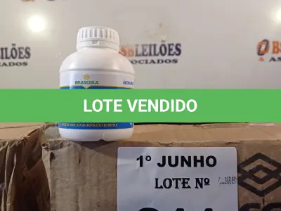 LOTE 211 - 02 CAIXAS COM COLA TUBO ST BRASCOLA 15 FRASCOS CADA. (NO ESTADO, LEILÃO NÃO TEM GARANTIA E NEM DEVOLUÇÃO, SUJEITO A POSSÍVEIS AVARIAS VISÍVEIS/OCULTAS E/OU AUSÊNCIA DE COMPONENTES).