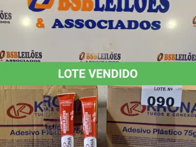 LOTE 090 - 02 CAIXAS COM BISNAGAS DE ADESIVO PLÁSTICO PARA TUBOS E CONEXÕES DE PVC RÍGIDO 75G 30 UNIDADES CADA. (NO ESTADO, LEILÃO NÃO TEM GARANTIA E NEM DEVOLUÇÃO, SUJEITO A POSSÍVEIS AVARIAS VISÍVEIS/OCULTAS E/OU AUSÊNCIA DE COMPONENTES).