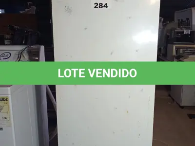 LOTE 284 - 01 FREEZER VERTICAL MARCA PROSDÓCIMO 220V. (NO ESTADO, LEILÃO NÃO TEM GARANTIA E NEM DEVOLUÇÃO, SUJEITO A POSSÍVEIS AVARIAS VISÍVEIS/OCULTAS E/OU AUSÊNCIA DE COMPONENTES).