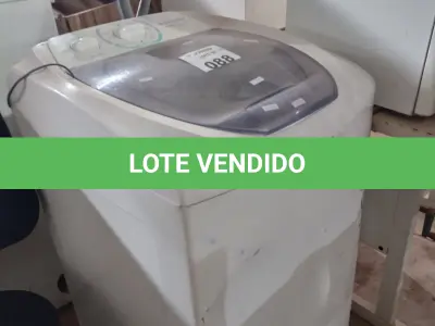 LOTE 088 - 01 MÁQUINA DE LAVAR ROUPAS MARCA ELECTROLUX CAP 10KG 220V. (NO ESTADO, LEILÃO NÃO TEM GARANTIA E NEM DEVOLUÇÃO, SUJEITO A POSSÍVEIS AVARIAS VISÍVEIS/OCULTAS E/OU AUSÊNCIA DE COMPONENTES).