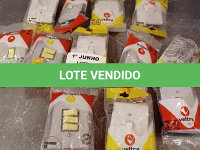 LOTE 137 - 01 LOTE COM VÁRIOS INTERRUPTORES MARCAS E MODELOS DIVERSOS. (NO ESTADO, LEILÃO NÃO TEM GARANTIA E NEM DEVOLUÇÃO, SUJEITO A POSSÍVEIS AVARIAS VISÍVEIS/OCULTAS E/OU AUSÊNCIA DE COMPONENTES).
