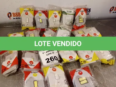 LOTE 260 - 01 LOTE COM VÁRIOS INTERRUPTORES MARCAS E MODELOS DIVERSOS. (NO ESTADO, LEILÃO NÃO TEM GARANTIA E NEM DEVOLUÇÃO, SUJEITO A POSSÍVEIS AVARIAS VISÍVEIS/OCULTAS E/OU AUSÊNCIA DE COMPONENTES).