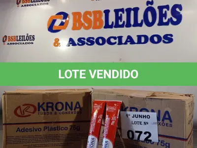 LOTE 072 - 02 CAIXAS COM BISNAGAS DE ADESIVO PLÁSTICO PARA TUBOS E CONEXÕES DE PVC RÍGIDO 75G 30 UNIDADES CADA. (NO ESTADO, LEILÃO NÃO TEM GARANTIA E NEM DEVOLUÇÃO, SUJEITO A POSSÍVEIS AVARIAS VISÍVEIS/OCULTAS E/OU AUSÊNCIA DE COMPONENTES).