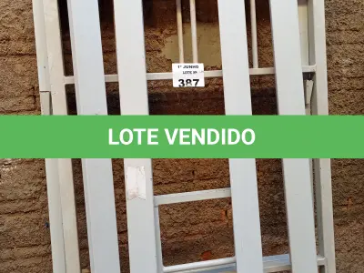 LOTE 387 - 01 CAMA BELICHE EM METAL SEM OS TRADO E COLCHÃO. (NO ESTADO, LEILÃO NÃO TEM GARANTIA E NEM DEVOLUÇÃO, SUJEITO A POSSÍVEIS AVARIAS VISÍVEIS/OCULTAS E/OU AUSÊNCIA DE COMPONENTES).