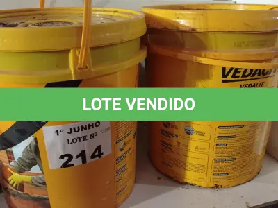 LOTE 214 - 02 BALDES DE VEDALIT, ADITIVO PLASTIFICANTE CONCENTRADO PARA CONCRETO E ARGAMASSAS 18L. (NO ESTADO, LEILÃO NÃO TEM GARANTIA E NEM DEVOLUÇÃO, SUJEITO A POSSÍVEIS AVARIAS VISÍVEIS/OCULTAS E/OU AUSÊNCIA DE COMPONENTES).