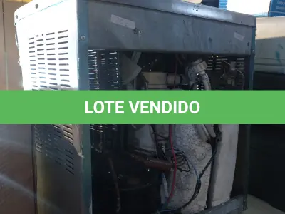 LOTE 219 - 01 BEBEDOURO DE PAREDE MARCA POLOGEL. (NO ESTADO, LEILÃO NÃO TEM GARANTIA E NEM DEVOLUÇÃO, SUJEITO A POSSÍVEIS AVARIAS VISÍVEIS/OCULTAS E/OU AUSÊNCIA DE COMPONENTES).