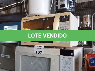 LOTE 107 - 02 MICRO-ONDAS, 01 PANIFICADORA E 01 PANELA ELÉTRICA MARCAS E MODELOS DIVERSOS PARA RETIRADA DE PEÇAS. (NO ESTADO, LEILÃO NÃO TEM GARANTIA E NEM DEVOLUÇÃO, SUJEITO A POSSÍVEIS AVARIAS VISÍVEIS/OCULTAS E/OU AUSÊNCIA DE COMPONENTES).