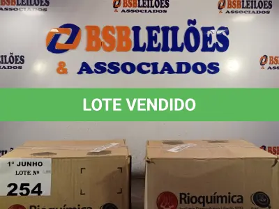 LOTE 254 - 02 CAIXAS COM BISNAGAS DE ÁLCOOL ETÍLICO HIDRATADO 70% ANTISSÉPTICO DE MÃOS 30 UNIDADES CADA. (NO ESTADO, LEILÃO NÃO TEM GARANTIA E NEM DEVOLUÇÃO, SUJEITO A POSSÍVEIS AVARIAS VISÍVEIS/OCULTAS E/OU AUSÊNCIA DE COMPONENTES).