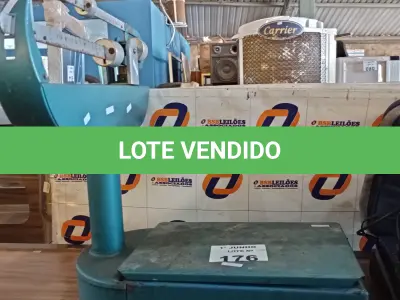 LOTE 176 - 01 BALANÇA MARCA BRIÃO CAPACIDADE 150KG. (NO ESTADO, LEILÃO NÃO TEM GARANTIA E NEM DEVOLUÇÃO, SUJEITO A POSSÍVEIS AVARIAS VISÍVEIS/OCULTAS E/OU AUSÊNCIA DE COMPONENTES).