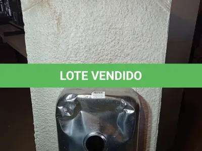 LOTE 244 - 01 PIA EM AÇO INOX CIMENTADA COM 01 CUBA MEDINDO 1,20M X 0,53CM. (NO ESTADO, LEILÃO NÃO TEM GARANTIA E NEM DEVOLUÇÃO, SUJEITO A POSSÍVEIS AVARIAS VISÍVEIS/OCULTAS E/OU AUSÊNCIA DE COMPONENTES).