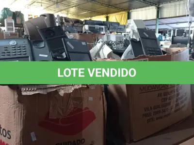 LOTE 393 - 01 LOTE COM GRANDE QUANTIDADE DE APARELHOS DE TELEFONE MARCAS E MODELOS DIVERSOS. (NO ESTADO, LEILÃO NÃO TEM GARANTIA E NEM DEVOLUÇÃO, SUJEITO A POSSÍVEIS AVARIAS VISÍVEIS/OCULTAS E/OU AUSÊNCIA DE COMPONENTES).
