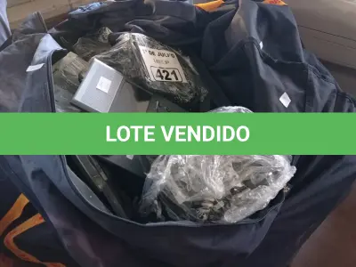LOTE 421 - 01 LOTE COM GRANDE QUANTIDADE DE APARELHOS DE TELEFONE MARCAS E MODELOS DIVERSOS. (NO ESTADO, LEILÃO NÃO TEM GARANTIA E NEM DEVOLUÇÃO, SUJEITO A POSSÍVEIS AVARIAS VISÍVEIS/OCULTAS E/OU AUSÊNCIA DE COMPONENTES).