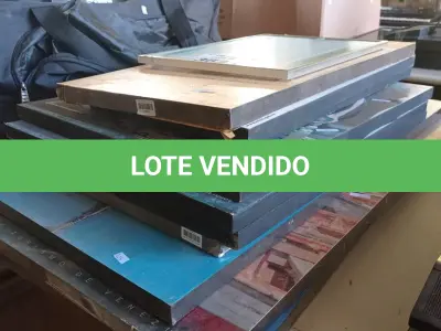 LOTE 362 - 01 LOTE COM VÁRIOS QUADROS DECORATIVOS DIVERSOS. (NO ESTADO, LEILÃO NÃO TEM GARANTIA E NEM DEVOLUÇÃO, SUJEITO A POSSÍVEIS AVARIAS VISÍVEIS/OCULTAS E/OU AUSÊNCIA DE COMPONENTES).