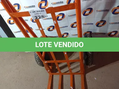 LOTE 225 - 01 CARRINHO PARA TRANSPORTE DE CARGAS. (NO ESTADO, LEILÃO NÃO TEM GARANTIA E NEM DEVOLUÇÃO, SUJEITO A POSSÍVEIS AVARIAS VISÍVEIS/OCULTAS E/OU AUSÊNCIA DE COMPONENTES).