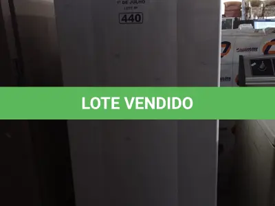 LOTE 440 - 01 GELADEIRA MARCA CÔNSUL 220V. (NO ESTADO, LEILÃO NÃO TEM GARANTIA E NEM DEVOLUÇÃO, SUJEITO A POSSÍVEIS AVARIAS VISÍVEIS/OCULTAS E/OU AUSÊNCIA DE COMPONENTES).
