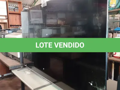 LOTE 285 - 01 TV MARCA TCL 65” POL PARA RETIRADA DE PEÇAS. (NO ESTADO, LEILÃO NÃO TEM GARANTIA E NEM DEVOLUÇÃO, SUJEITO A POSSÍVEIS AVARIAS VISÍVEIS/OCULTAS E/OU AUSÊNCIA DE COMPONENTES).