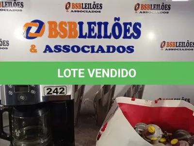 LOTE 242 - 01 CAFETEIRA, 03 DOSADORES E VÁRIOS REGISTROS DE GÁS MARCAS E MODELOS DIVERSOS. (NO ESTADO, LEILÃO NÃO TEM GARANTIA E NEM DEVOLUÇÃO, SUJEITO A POSSÍVEIS AVARIAS VISÍVEIS/OCULTAS E/OU AUSÊNCIA DE COMPONENTES).