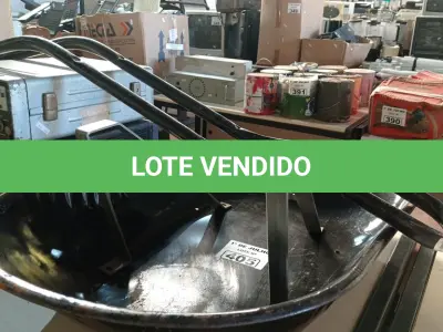 LOTE 405 - 03 PEÇAS PARA CARRINHO DE MÃO. (NO ESTADO, LEILÃO NÃO TEM GARANTIA E NEM DEVOLUÇÃO, SUJEITO A POSSÍVEIS AVARIAS VISÍVEIS/OCULTAS E/OU AUSÊNCIA DE COMPONENTES).