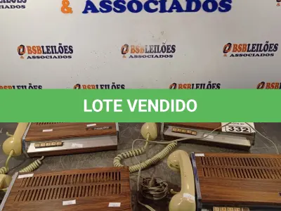 LOTE 332 - 04 APARELHOS DE TELEFONE ANTIGOS. (NO ESTADO, LEILÃO NÃO TEM GARANTIA E NEM DEVOLUÇÃO, SUJEITO A POSSÍVEIS AVARIAS VISÍVEIS/OCULTAS E/OU AUSÊNCIA DE COMPONENTES).
