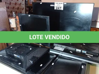 LOTE 247 - 07 MONITORES MARCAS E MODELOS DIVERSOS PARA RETIRADA DE PEÇAS. (NO ESTADO, LEILÃO NÃO TEM GARANTIA E NEM DEVOLUÇÃO, SUJEITO A POSSÍVEIS AVARIAS VISÍVEIS/OCULTAS E/OU AUSÊNCIA DE COMPONENTES).