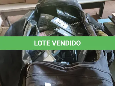 LOTE 361 - 01 LOTE COM GRANDE QUANTIDADE DE APARELHOS DE TELEFONE MARCAS E MODELOS DIVERSOS. (NO ESTADO, LEILÃO NÃO TEM GARANTIA E NEM DEVOLUÇÃO, SUJEITO A POSSÍVEIS AVARIAS VISÍVEIS/OCULTAS E/OU AUSÊNCIA DE COMPONENTES).
