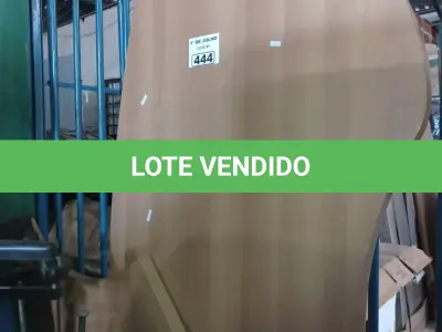 LOTE 444 - 03 TAMPOS DE MESA EM MADEIRA MODELOS DIVERSOS. (NO ESTADO, LEILÃO NÃO TEM GARANTIA E NEM DEVOLUÇÃO, SUJEITO A POSSÍVEIS AVARIAS VISÍVEIS/OCULTAS E/OU AUSÊNCIA DE COMPONENTES).