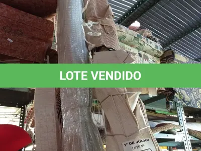 LOTE 180 - 01 LOTE COM VÁRIAS PERSIANAS. (NO ESTADO, LEILÃO NÃO TEM GARANTIA E NEM DEVOLUÇÃO, SUJEITO A POSSÍVEIS AVARIAS VISÍVEIS/OCULTAS E/OU AUSÊNCIA DE COMPONENTES).