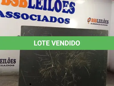 LOTE 207 - 01 COFRE DE PAREDE ELETRÔNICO. (NO ESTADO, LEILÃO NÃO TEM GARANTIA E NEM DEVOLUÇÃO, SUJEITO A POSSÍVEIS AVARIAS VISÍVEIS/OCULTAS E/OU AUSÊNCIA DE COMPONENTES).