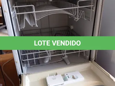 LOTE 319 - 01 LAVA-LOUÇAS MARCA BRASTEMP 220V. (NO ESTADO, LEILÃO NÃO TEM GARANTIA E NEM DEVOLUÇÃO, SUJEITO A POSSÍVEIS AVARIAS VISÍVEIS/OCULTAS E/OU AUSÊNCIA DE COMPONENTES).
