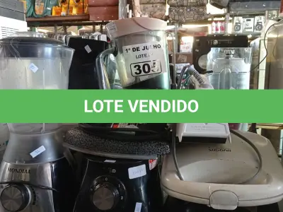 LOTE 305 - 01 LOTE COM UTENSÍLIOS DIVERSOS. (NO ESTADO, LEILÃO NÃO TEM GARANTIA E NEM DEVOLUÇÃO, SUJEITO A POSSÍVEIS AVARIAS VISÍVEIS/OCULTAS E/OU AUSÊNCIA DE COMPONENTES).