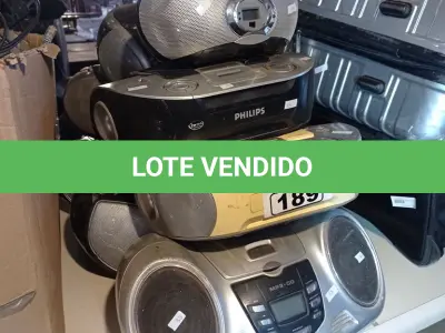 LOTE 189 - 09 APARELHOS DE SOM MARCAS E MODELOS DIVERSOS. (NO ESTADO, LEILÃO NÃO TEM GARANTIA E NEM DEVOLUÇÃO, SUJEITO A POSSÍVEIS AVARIAS VISÍVEIS/OCULTAS E/OU AUSÊNCIA DE COMPONENTES).