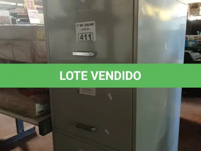 LOTE 411 - 01 ARMÁRIO DE AÇO COM 04 GAVETAS. (NO ESTADO, LEILÃO NÃO TEM GARANTIA E NEM DEVOLUÇÃO, SUJEITO A POSSÍVEIS AVARIAS VISÍVEIS/OCULTAS E/OU AUSÊNCIA DE COMPONENTES).