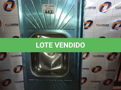 LOTE 443 - 01 PIA EM AÇO INOX CIMENTADA COM 01 CUBA MEDINDO 1,20M X 0,53CM. (NO ESTADO, LEILÃO NÃO TEM GARANTIA E NEM DEVOLUÇÃO, SUJEITO A POSSÍVEIS AVARIAS VISÍVEIS/OCULTAS E/OU AUSÊNCIA DE COMPONENTES).