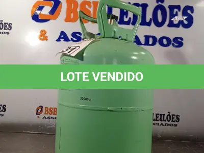 LOTE 331 - 01 BOTIJA DE GÁS R22 INCOMPLETA. (NO ESTADO, LEILÃO NÃO TEM GARANTIA E NEM DEVOLUÇÃO, SUJEITO A POSSÍVEIS AVARIAS VISÍVEIS/OCULTAS E/OU AUSÊNCIA DE COMPONENTES).