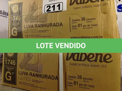 LOTE 211 - 02 CAIXAS DE LUVAS RANHURADA DE LÁTEX TAMANHOS “G” COM 36 PACOTES CADA. (NO ESTADO, LEILÃO NÃO TEM GARANTIA E NEM DEVOLUÇÃO, SUJEITO A POSSÍVEIS AVARIAS VISÍVEIS/OCULTAS E/OU AUSÊNCIA DE COMPONENTES).