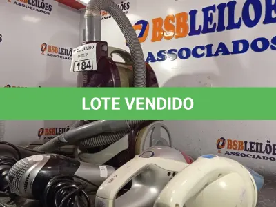 LOTE 184 - 03 ASPIRADORES DE PÓ E 02 SECADORES DE CABELO MARCAS E MODELOS DIVERSOS. (NO ESTADO, LEILÃO NÃO TEM GARANTIA E NEM DEVOLUÇÃO, SUJEITO A POSSÍVEIS AVARIAS VISÍVEIS/OCULTAS E/OU AUSÊNCIA DE COMPONENTES).