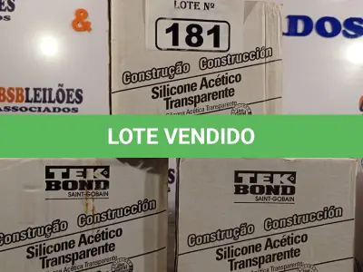LOTE 181 - 04 CAIXAS COM SILICONE ACÉTICO TRANSPARENTE COM 24 BISNAGAS CADA. (NO ESTADO, LEILÃO NÃO TEM GARANTIA E NEM DEVOLUÇÃO, SUJEITO A POSSÍVEIS AVARIAS VISÍVEIS/OCULTAS E/OU AUSÊNCIA DE COMPONENTES).