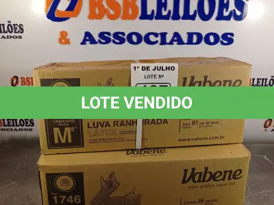 LOTE 197 - 02 CAIXAS DE LUVAS RANHURADA DE LÁTEX TAMANHOS “M/G” COM 36 PACOTES CADA. (NO ESTADO, LEILÃO NÃO TEM GARANTIA E NEM DEVOLUÇÃO, SUJEITO A POSSÍVEIS AVARIAS VISÍVEIS/OCULTAS E/OU AUSÊNCIA DE COMPONENTES).