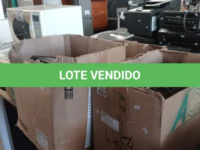 LOTE 299 - 01 LOTE COM GRANDE QUANTIDADE DE TECLADOS PARA PC MARCAS E MODELOS DIVERSOS. (NO ESTADO, LEILÃO NÃO TEM GARANTIA E NEM DEVOLUÇÃO, SUJEITO A POSSÍVEIS AVARIAS VISÍVEIS/OCULTAS E/OU AUSÊNCIA DE COMPONENTES).