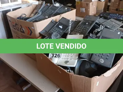 LOTE 326 - 01 LOTE COM GRANDE QUANTIDADE DE APARELHOS DE TELEFONE MARCAS E MODELOS DIVERSOS. (NO ESTADO, LEILÃO NÃO TEM GARANTIA E NEM DEVOLUÇÃO, SUJEITO A POSSÍVEIS AVARIAS VISÍVEIS/OCULTAS E/OU AUSÊNCIA DE COMPONENTES).